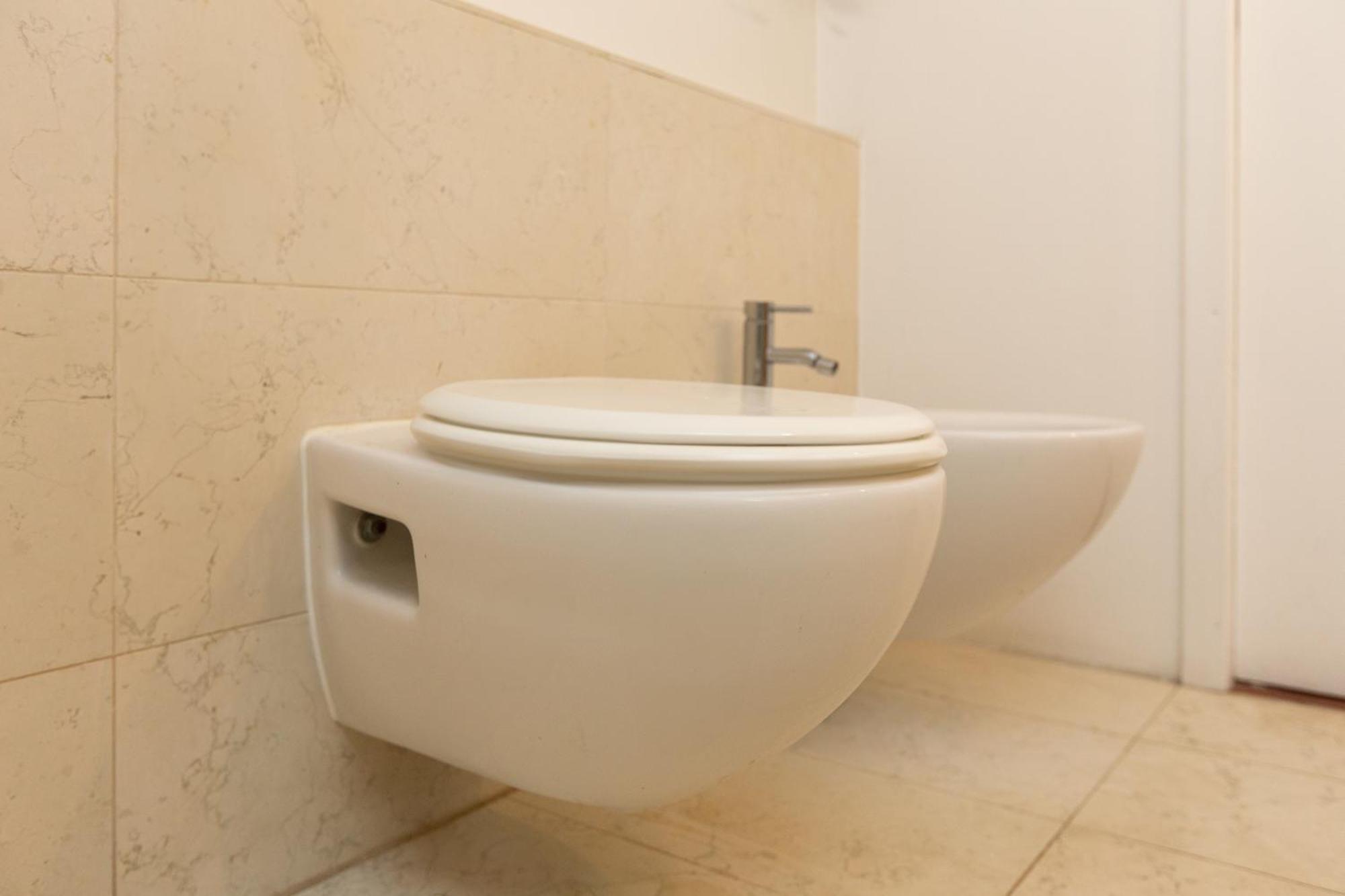 Apartmán White And Brown Exclusive Loft With Terrace - Free Parking - M2 Station Milán Exteriér fotografie