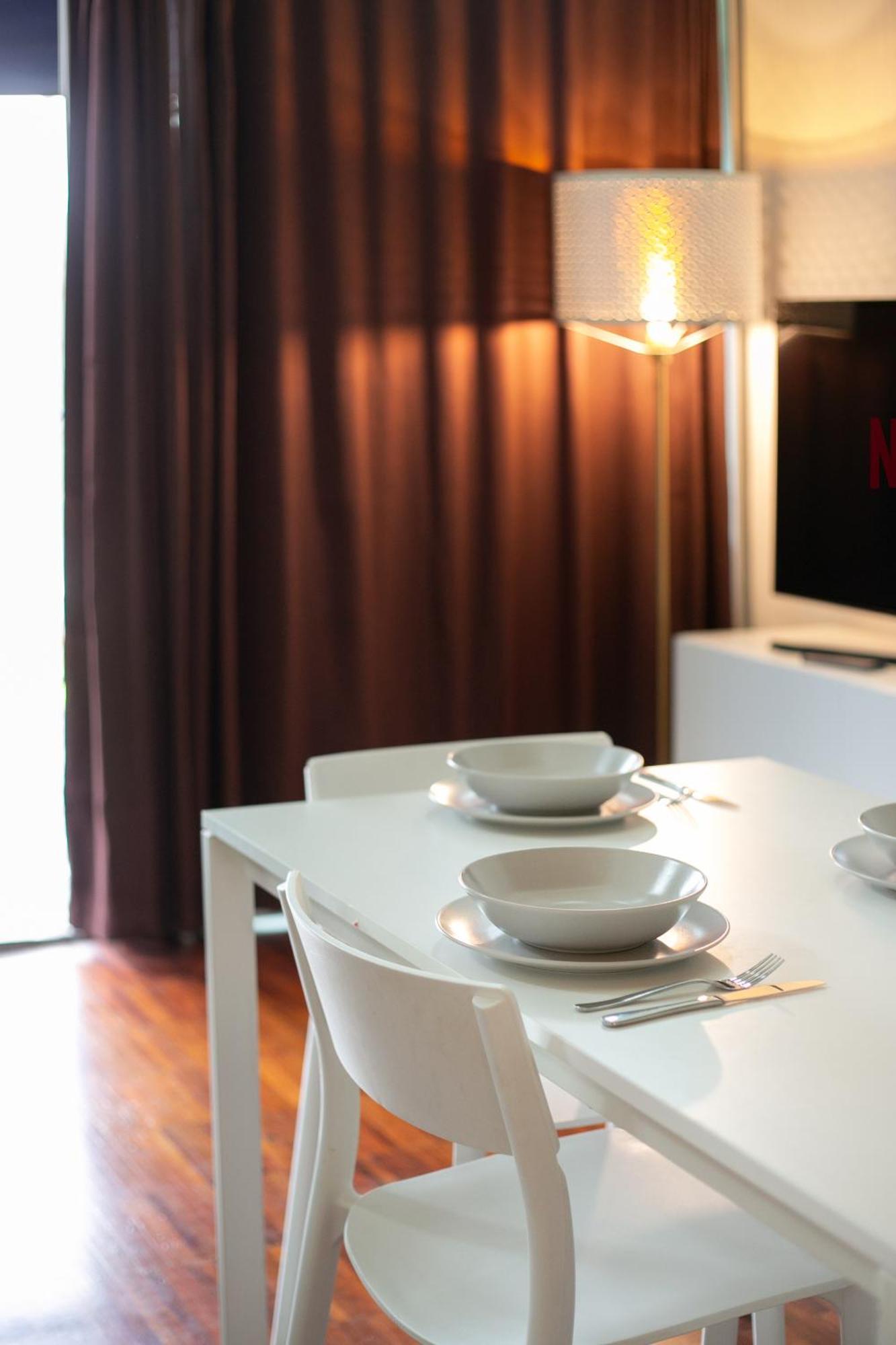 Apartmán White And Brown Exclusive Loft With Terrace - Free Parking - M2 Station Milán Exteriér fotografie