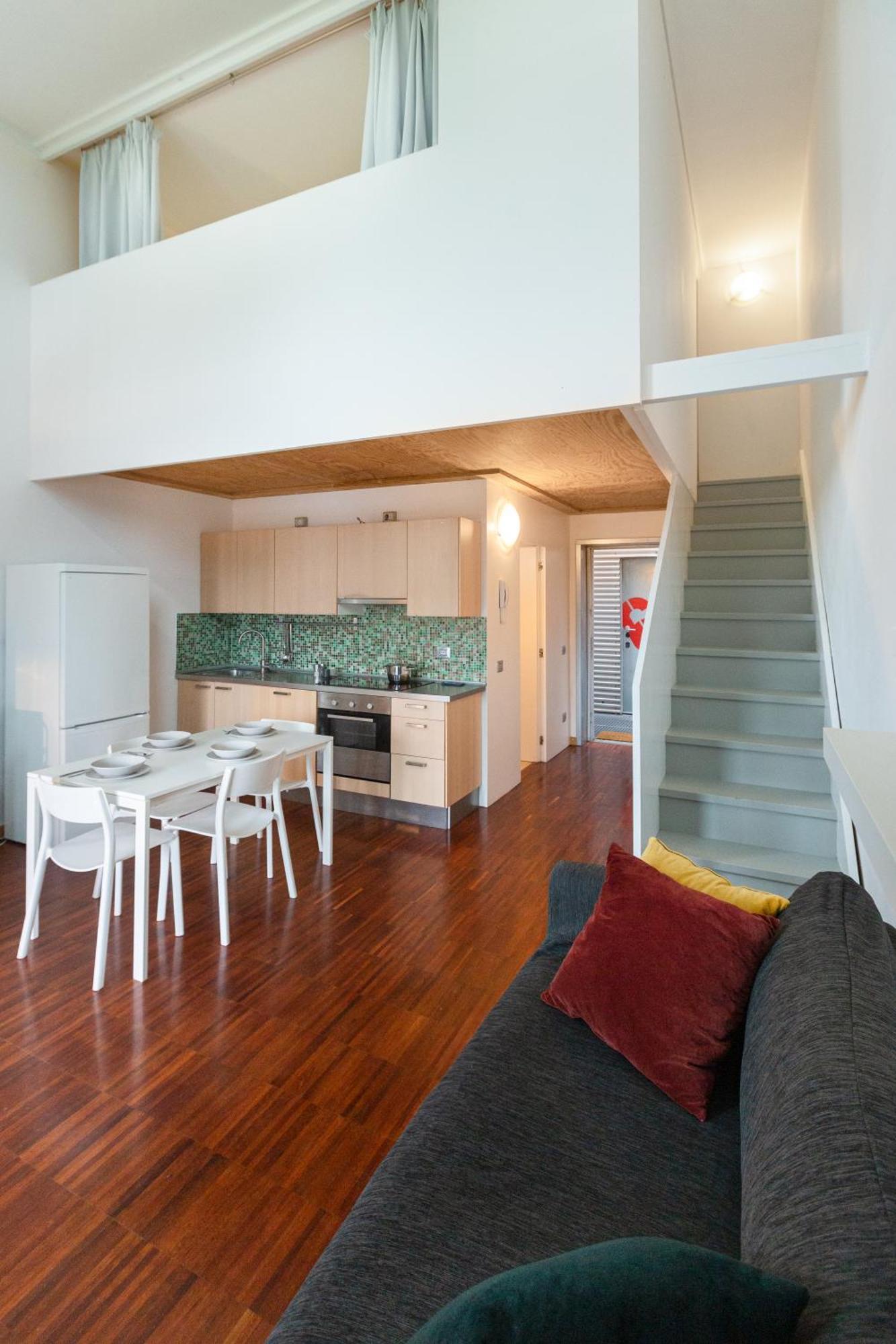 Apartmán White And Brown Exclusive Loft With Terrace - Free Parking - M2 Station Milán Exteriér fotografie